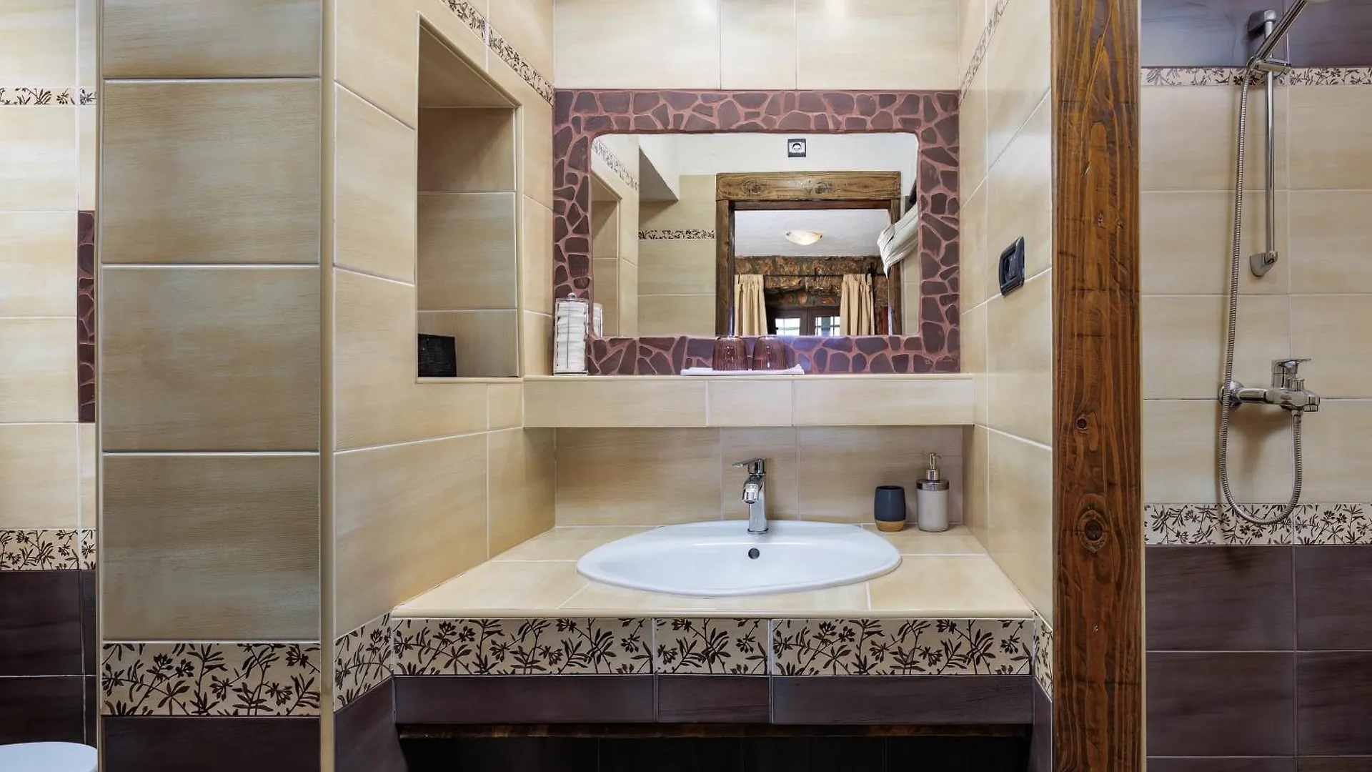 Villa Mea With Private Pool - Happy Rentals Krizisce