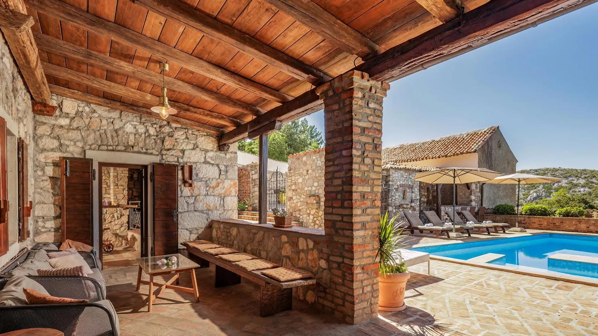 Villa Mea With Private Pool - Happy Rentals Krizisce 0*,