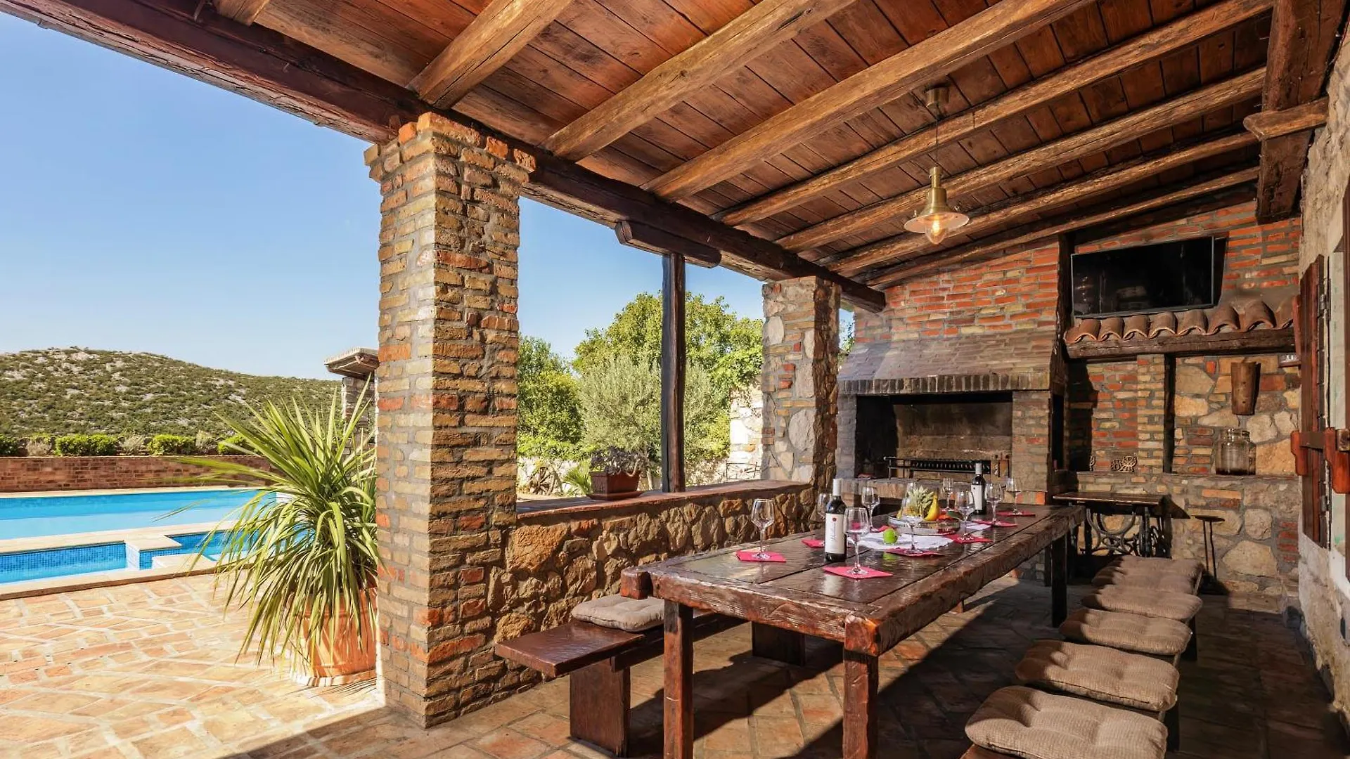 Villa Mea With Private Pool - Happy Rentals Krizisce
